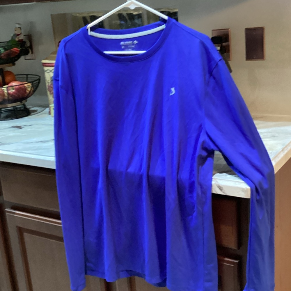 Lot of 2 men’s size XL Reel Legends Freeline long sleeve athletic tee
